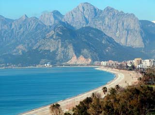 Турция примет всех желающих 