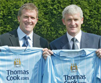 Кук и Хьюз, skysports.com