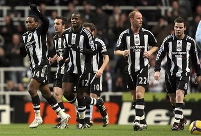 Гордые воины Ньюкасла, фото AP