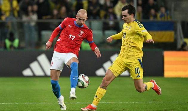Микола Шапаренко у матчі з Чехією, Getty Images