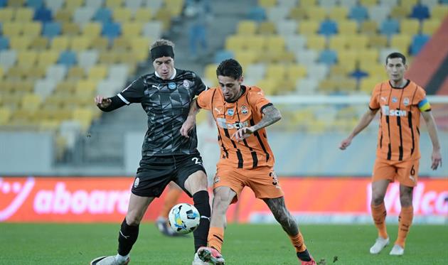 Шахтар — Зоря