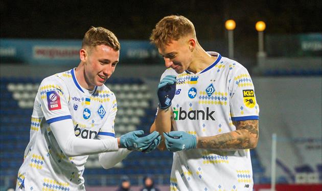 Динамiвцi святкують черговий гол / ФОТО: ФК ДИНАМО