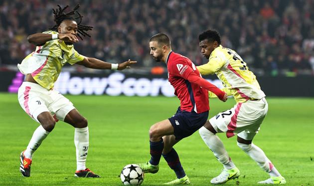 Жегрова в оточенні гравців Юве, getty images