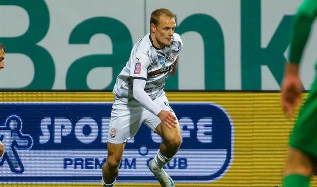 Артем Слесар, фото ФК Зоря Луганськ