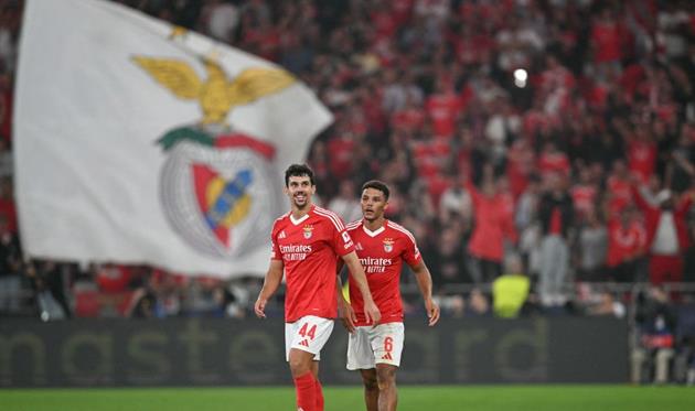 Томаш Араужу та Александер Ба, Getty Images