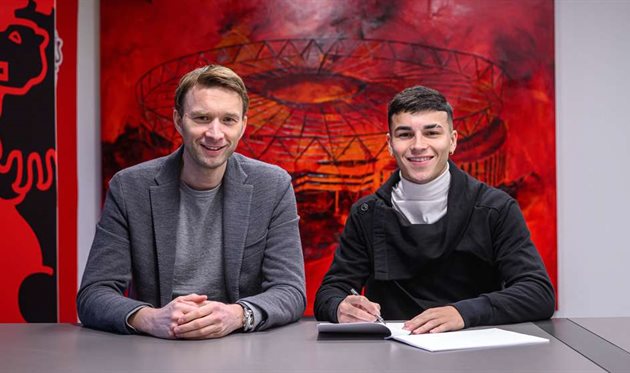 Сімон Рольфес та Алехо Сарко, фото Баєр