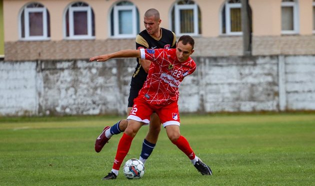 Деян Попара, mondo.ba