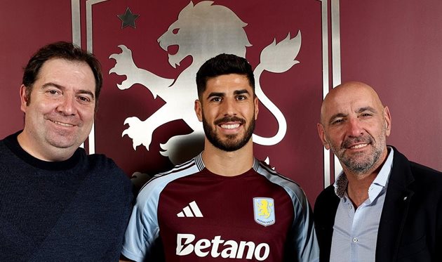 Марко Асенсіо (по центру), фото ФК Астон Вілла