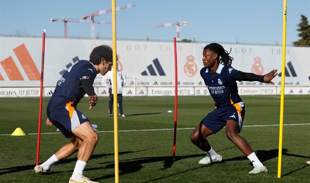 Едуардо Камавінга (праворуч), Getty Images