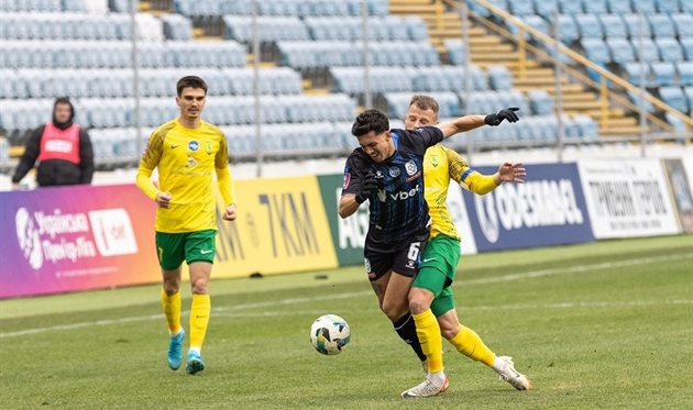 Чорноморець — Лівий Берег, ФК Чорноморець