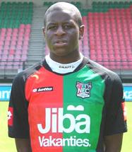 Доминик Кивуву