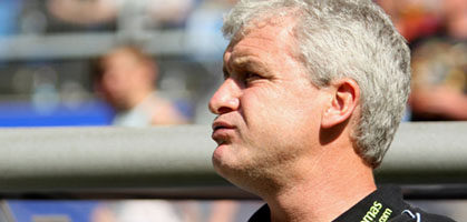 Марк Хьюз, teamtalk.com