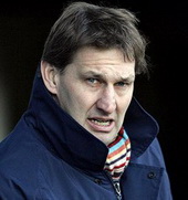 Тони Адамс, skysports.com