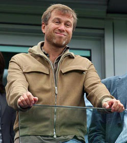 Абрамовича подвинули  