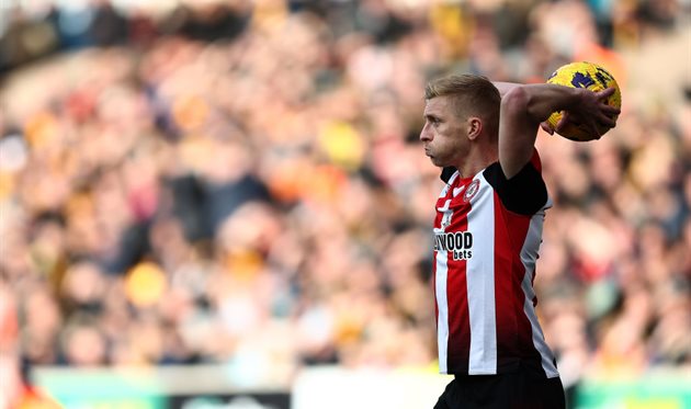 Бен Мі вкидає аут, getty images