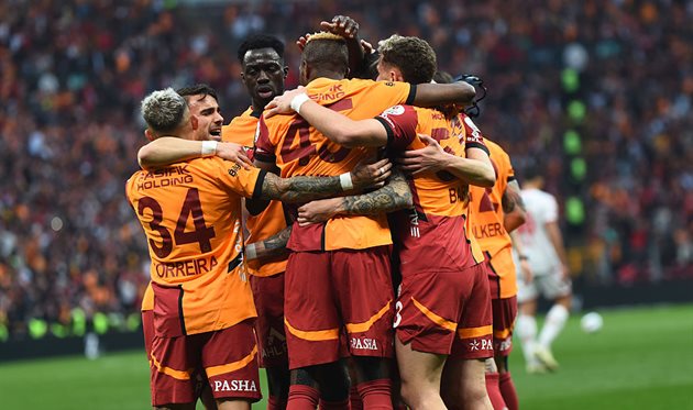 Galatasari players, Getty Images