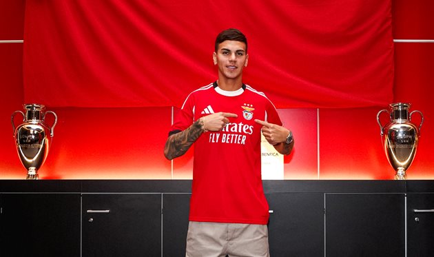 Enzo Barrenechea, FC Benfica press service