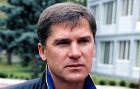 Анатолий Бузник, www.ffu.org.ua
