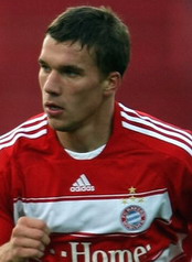 Лукас Подольски, skysports.com