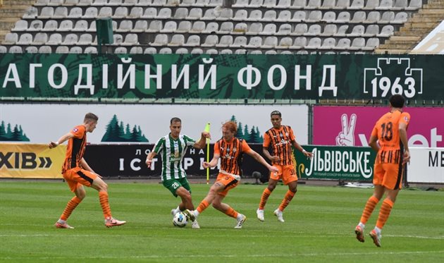 Карпати — Шахтар, ФК Карпати Львів