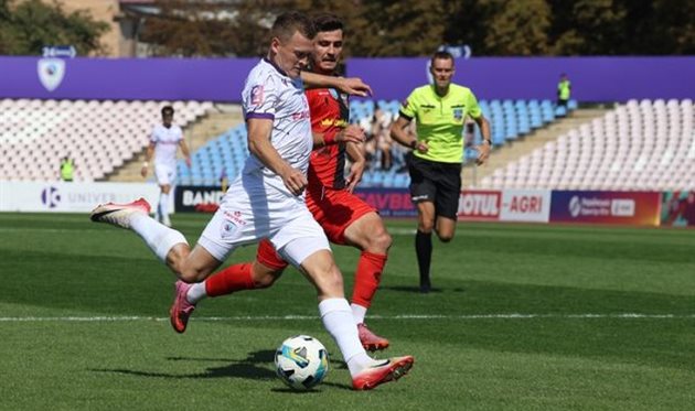 ЛНЗ — Верес, фото УПЛ