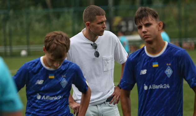 Артем Кравець, facebook.com/artemkravets89