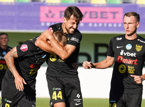 Лівий Берег – Буковина, getty images