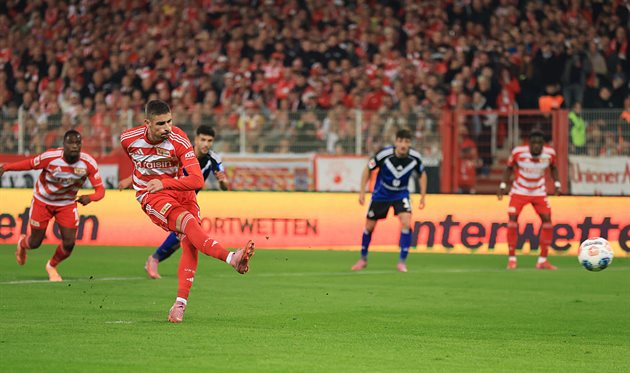 Нереалізований пенальті Іличем, getty images