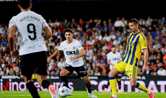 Реал Ов’єдо із відбитим пенальті та вилученням не дозволив недолугій Валенсії зруйнувати волю до перемоги