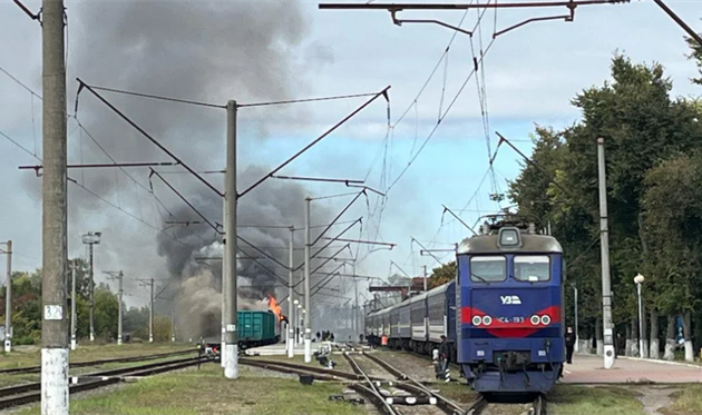 Наслідки російського удару по вокзалу у Шостці на Сумщині, 4 жовтня 2025 року Олексій Кулеба / Facebook