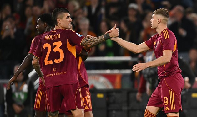 Roma players celebrate Artem Dovbyk's goal, Getty Images