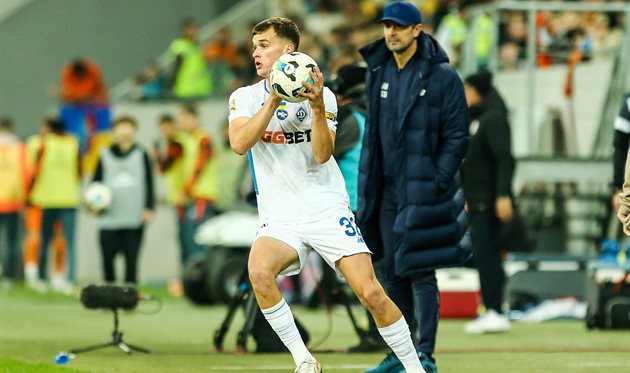 Taras Mykhavko, FC Dynamo Kyiv
