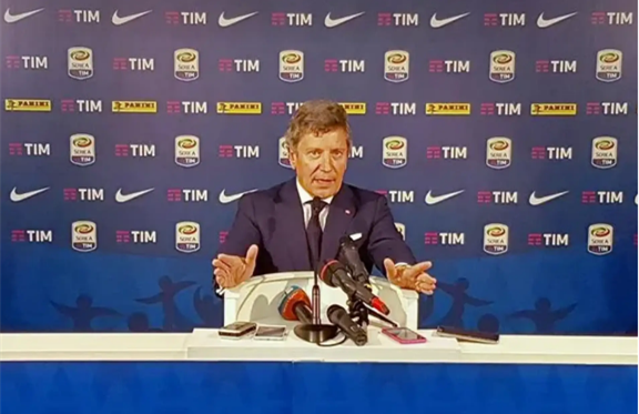 Еціо Сімонеллі, getty images