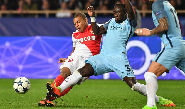 Кіліан Мбаппе та Бакарі Санья, Getty Images