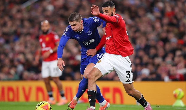 Vitaly Mykolenko, getty images