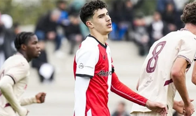 Шакіл ван Персі, Instagram