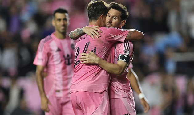 Маттіа Сільветті, Ліонель Мессі Getty Images