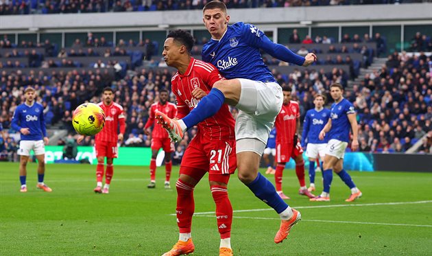 АПЛ: Миколенко виграв, Ярмолюк програв, Челсі третій матч поспіль без перемог