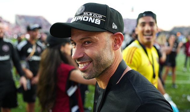 Маскерано: Я дуже радий за Мессі