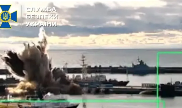 Submarine Varshavyanka was blown up in the port of Novorossiysk - Screenshot / SBU