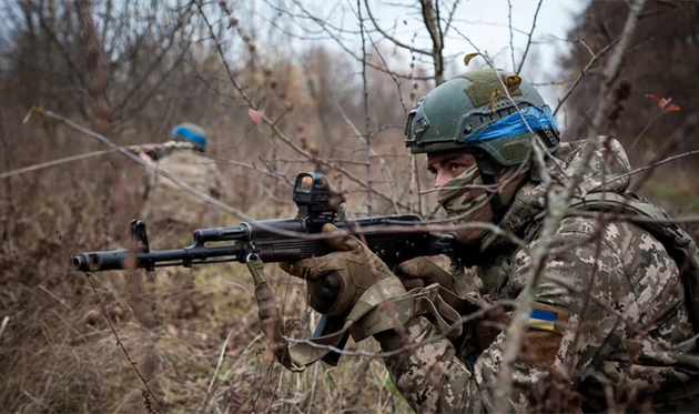 Ukrainian military during training, hromadske