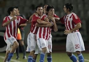 Поздравления для Переса, АР