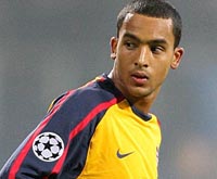 Тео Уолкотт, фото arsenal.com