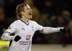 Роман Павлюченко, АР