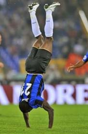 Виктор Обинна, daylife.com