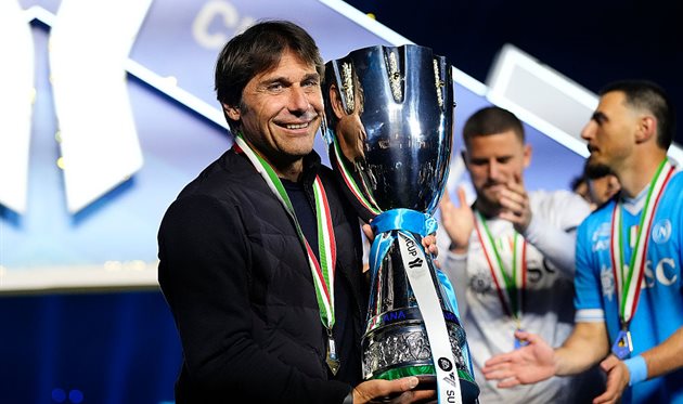 Конте із Суперкубком Італії, getty images