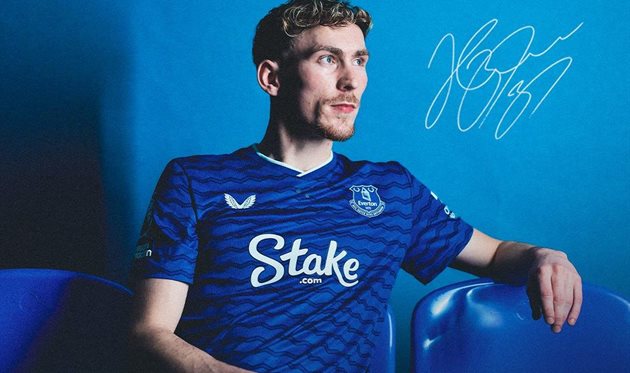 Гарнер підписав довгостроковий контракт з Евертоном