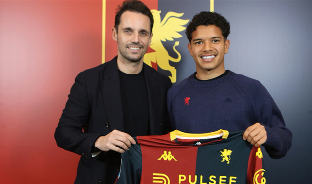 Александро Аморім (праворуч), Дженоа