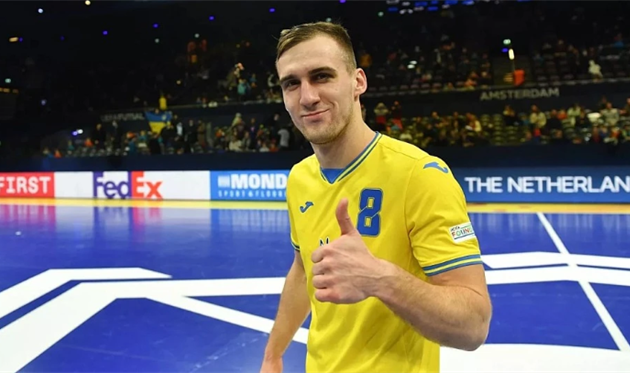 Ігор Чернявський, АФУ