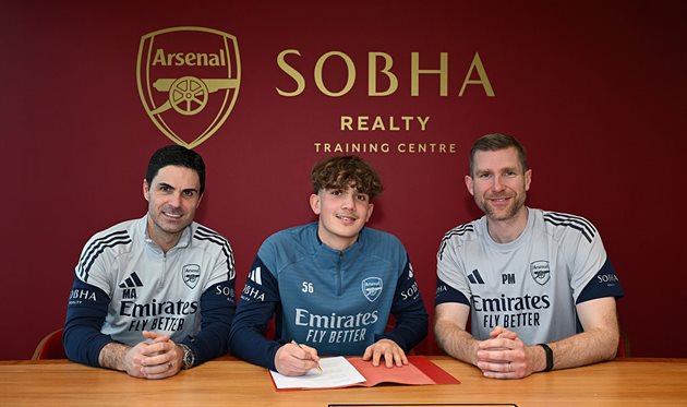 Артета, Доуман та Мертезакер, Getty images